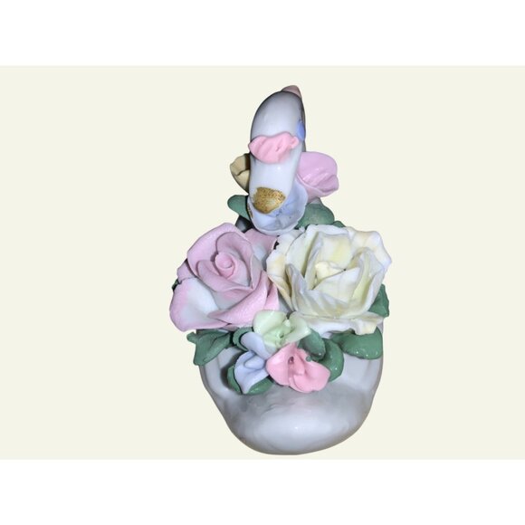 Vintage Porcelain Swan & Basket Figurines With Florals - Picture 6 of 15